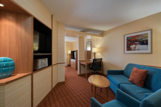 Fairfield Inn & Suites by Marriott Lawton - Photo5