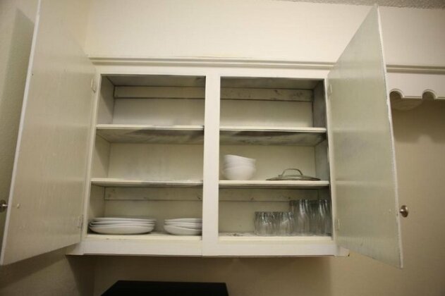 Partially furnished apartment next to Ft Sill - Photo3