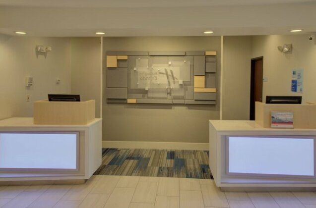 Holiday Inn Express & Suites Le Mars - Photo4