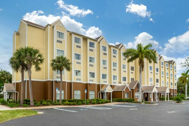 Quality Inn & Suites Lehigh Acres Fort Myers - Photo2