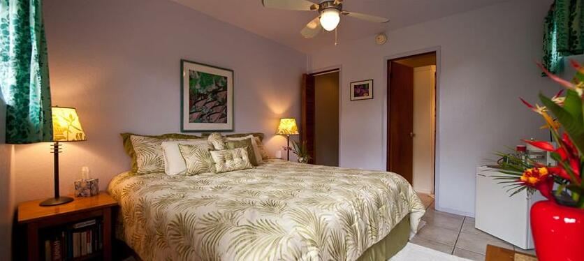 Hale Moana Bed & Breakfast - Photo4