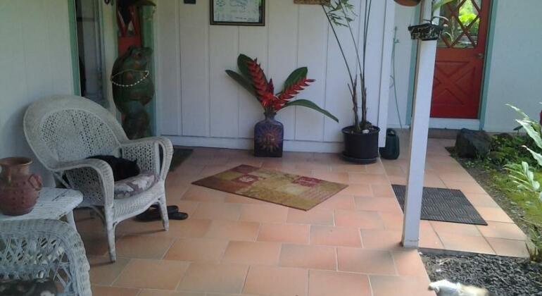Lava Tree Tropic Inn - Photo5