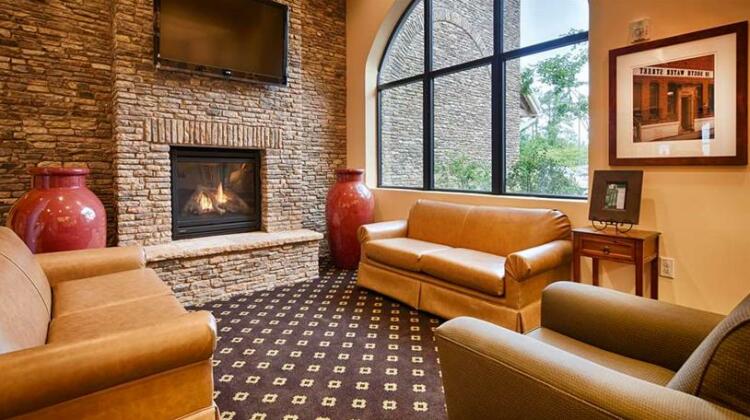 Best Western PLUS Westgate Inn and Suites - Photo4