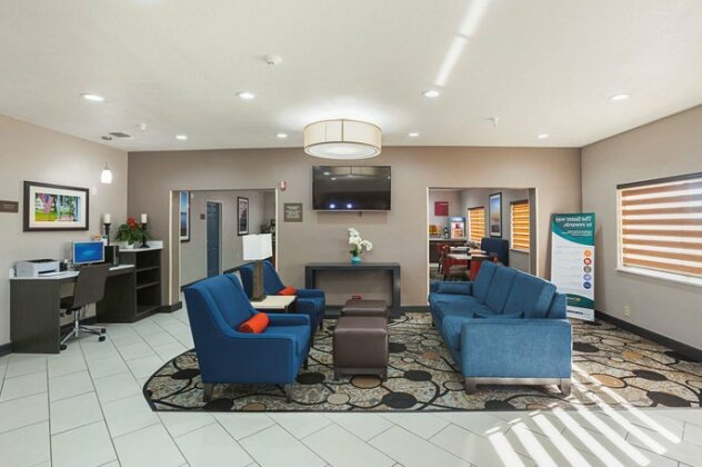 Lewisville Comfort Suites - Photo5