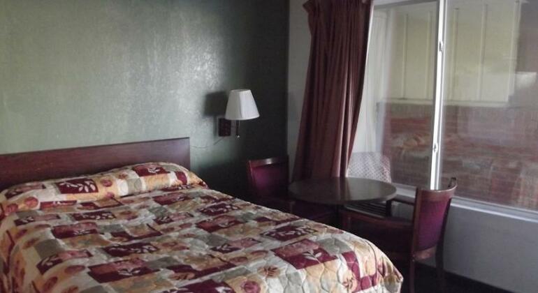1st Gold Inn Limon - Photo4