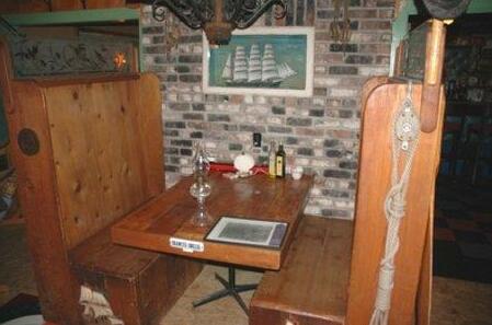 Historic Anchor Inn - Photo2