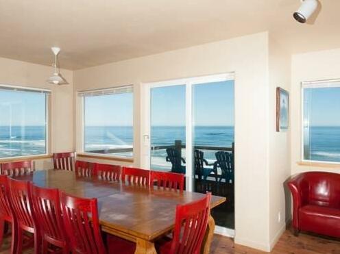RedAwning Whale Watcher - Photo4