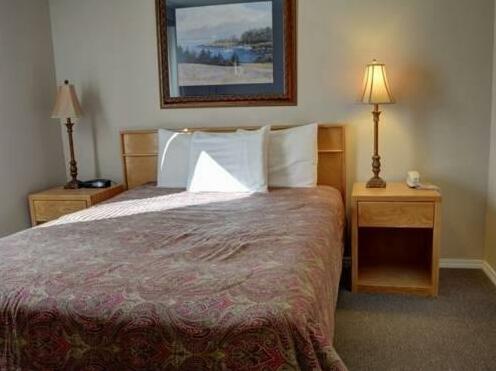 Waters Edge 301 - Photo4