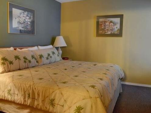 Waters Edge 312 - Photo4