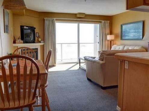 Waters Edge 312 - Photo5