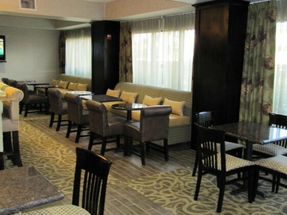 Hampton Inn Lindale/Tyler - Photo4