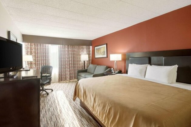 Clarion Hotel & Conference Center at Exton - Photo4