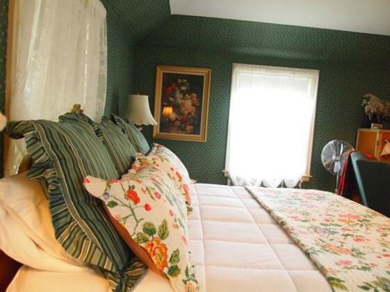 Great River Inn Bed And Breakfast - Photo5