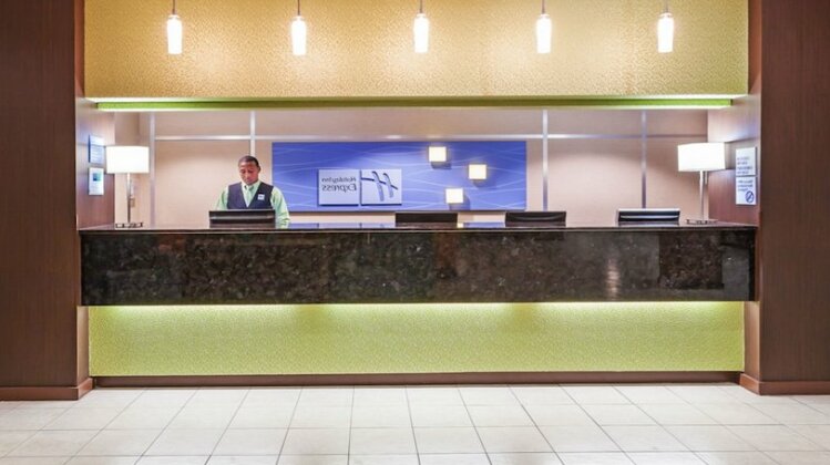 Holiday Inn Express Little Rock-Airport - Photo3