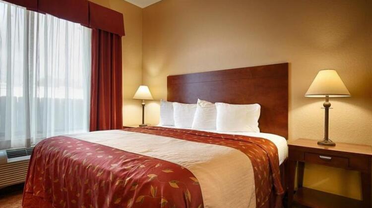Americas Best Value Inn & Suites Livingston - Photo3