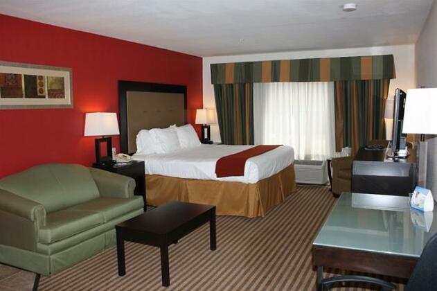 Holiday Inn Express Hotel & Suites Livingston - Photo5