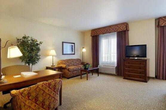 Hampton Inn & Suites Lodi - Photo4