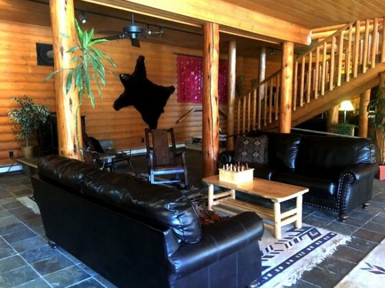 The Lodge at Lolo Hot Springs - Photo5