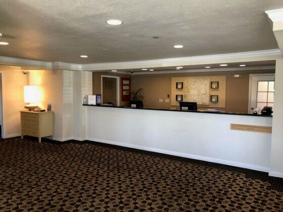 SureStay Plus Hotel by Best Western Lompoc - Photo2