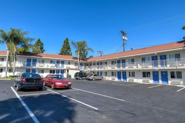 Motel 6 Los Angeles - Long Beach - Photo5