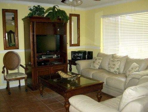 Vacation Homes by Angel's Vacation Rentals - Photo5