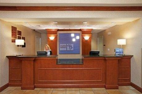 Holiday Inn Express Hotel & Suites Longmont - Photo4