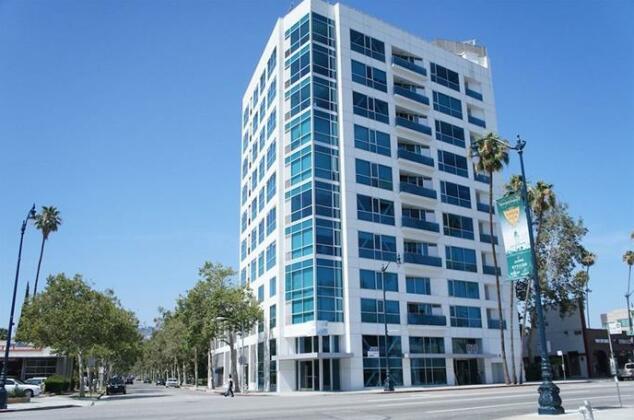 90210 @ Blu Beverly Hills Apartments