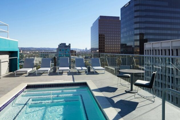 AC Hotel by Marriott Beverly Hills - Photo2