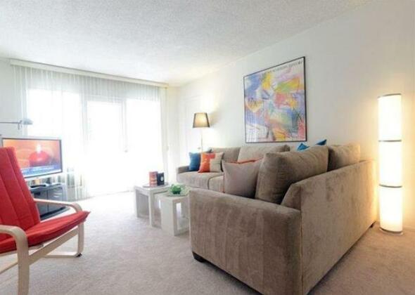 Beverly Center One Bedroom Apartment - Photo3