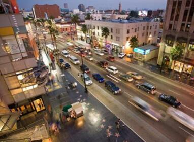 Hollywood Boulevard Cntrstge