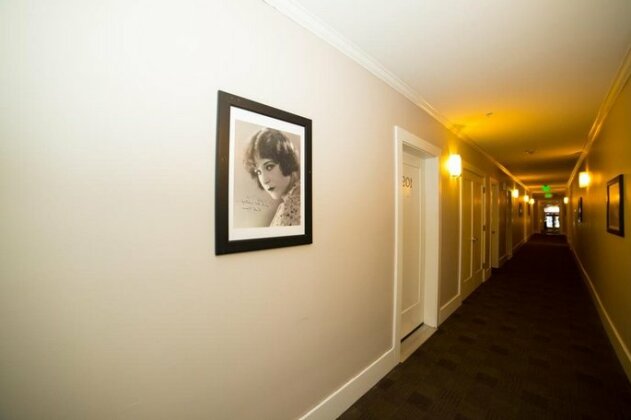 Hollywood Miranda Apartel - Photo2
