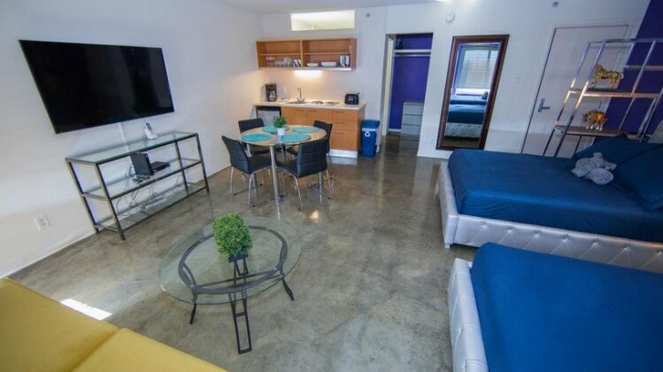 LA Extended Stay 6 - Photo5