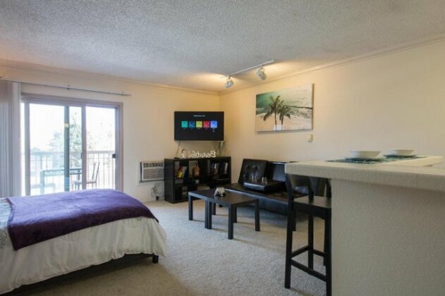 Lovely Apartment with Balcony by the Venice Beach - Photo2