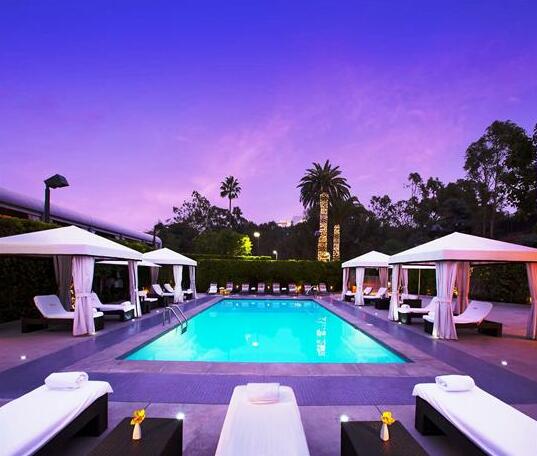 Luxe Sunset Boulevard Hotel