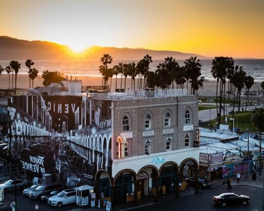 Samesun Venice Beach