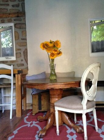 Under the Tuscan Sun Cottage in West Los Angeles - Photo3