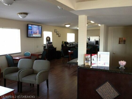 Red Roof Inn Los Banos - Photo4
