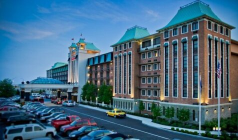 Crowne Plaza Louisville Airport Expo Center