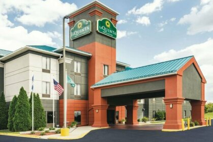 La Quinta Inn & Suites Louisville