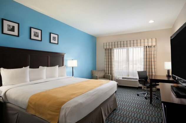 Country Inn & Suites by Radisson Lubbock TX - Photo2