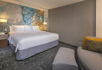 Courtyard by Marriott Lubbock Downtown/University Area - Photo5