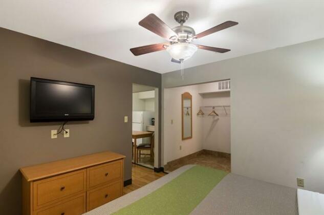 Studio 6 Lubbock Medical Center - Photo5