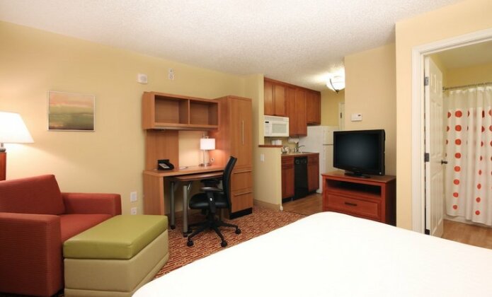 TownePlace Suites Lubbock - Photo5