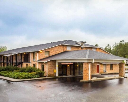 Econo Lodge Inn & Suites Lugoff - Photo2