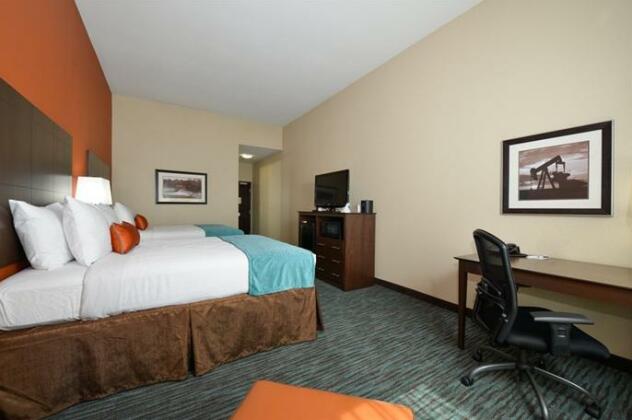 Best Western Plus Longhorn Inn & Suites - Photo5