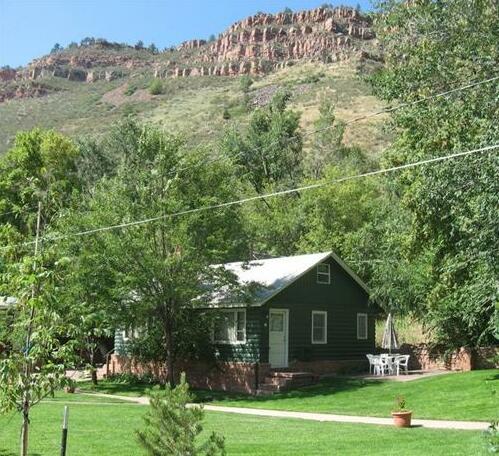 Stone Mountain Lodge & Cabins Lyons