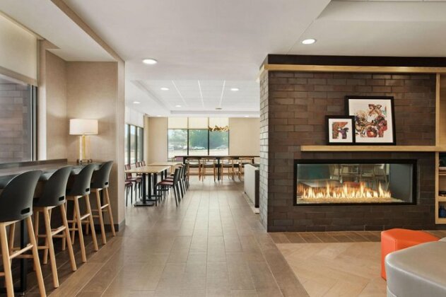 Home2 Suites By Hilton Madison Central Alliant Energy Center - Photo3