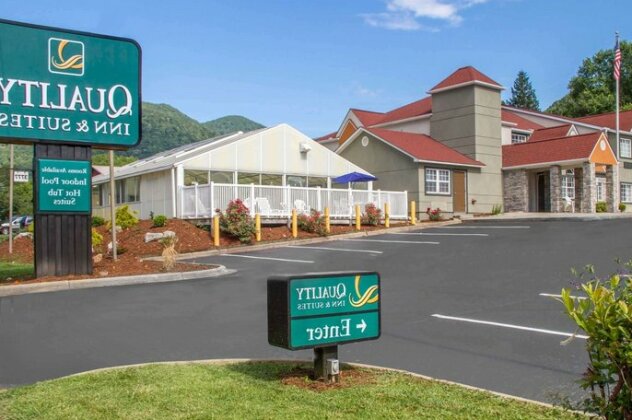 Quality Inn & Suites Maggie Valley - Photo2