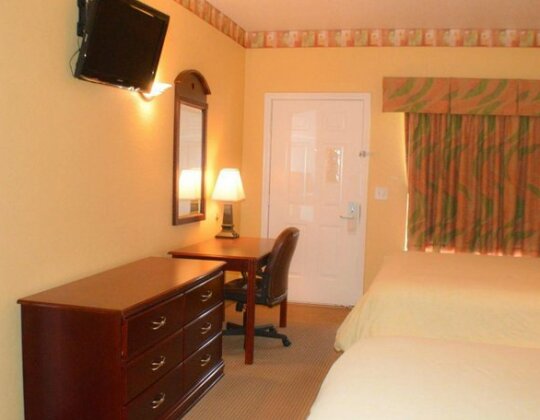 Magnolia Inn and Suites - Photo5