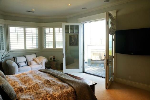 Luxurious French Style Oceanside Malibu House - Photo3